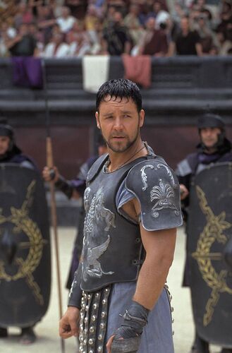 Russell-Crowe-Gladiator