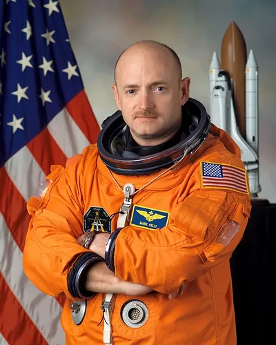 MarkKelly_NASA02