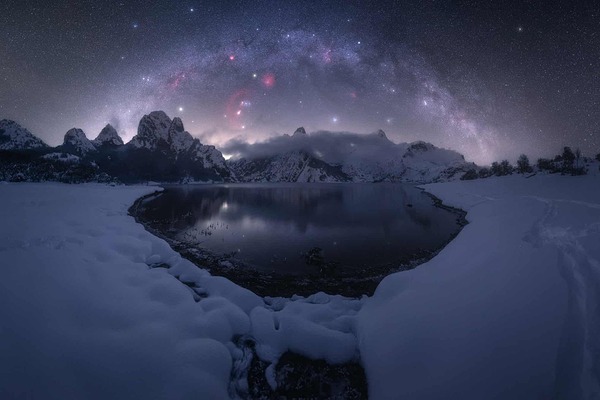 Milky way and ice