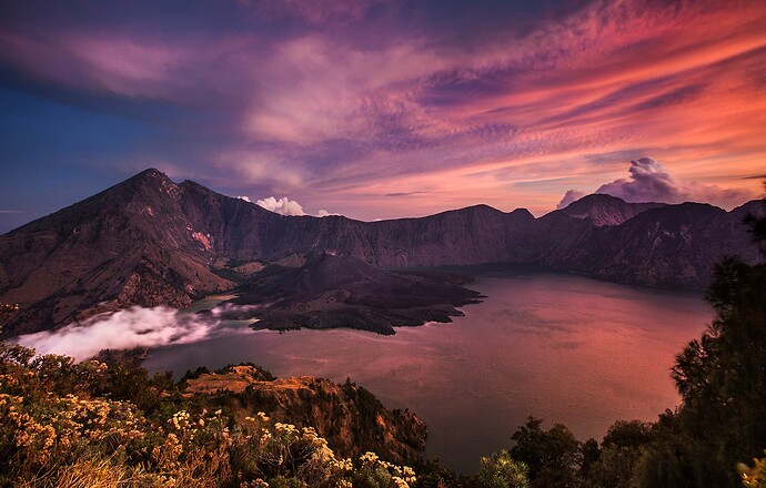 rinjani rim sunset