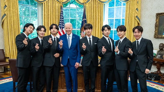 BTS & POTUS_(Credit_the White House)