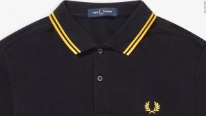 200928100033-restricted-card-tease-fred-perry-shirt-super-tease